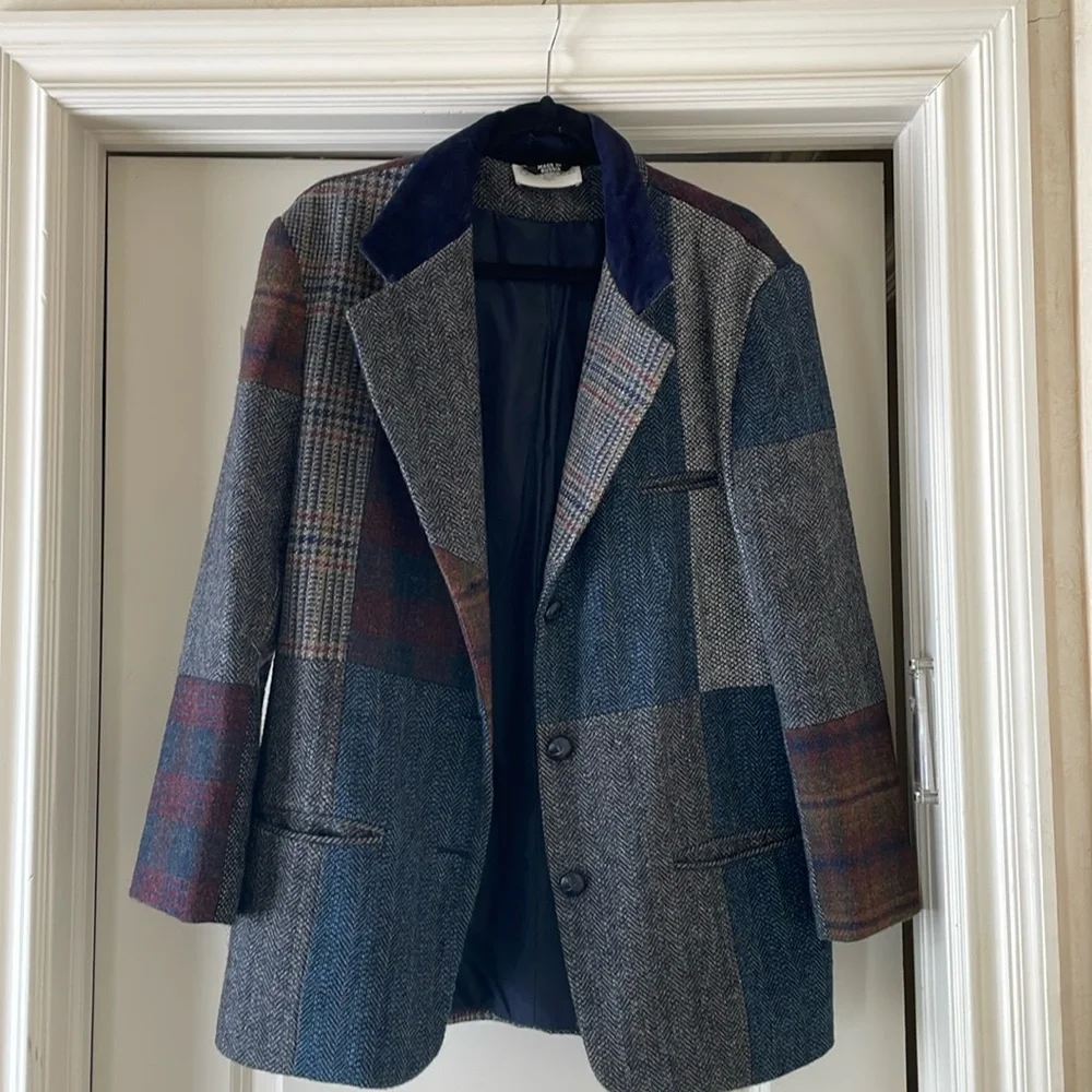 Woman’s blazer - Picture 1 of 2